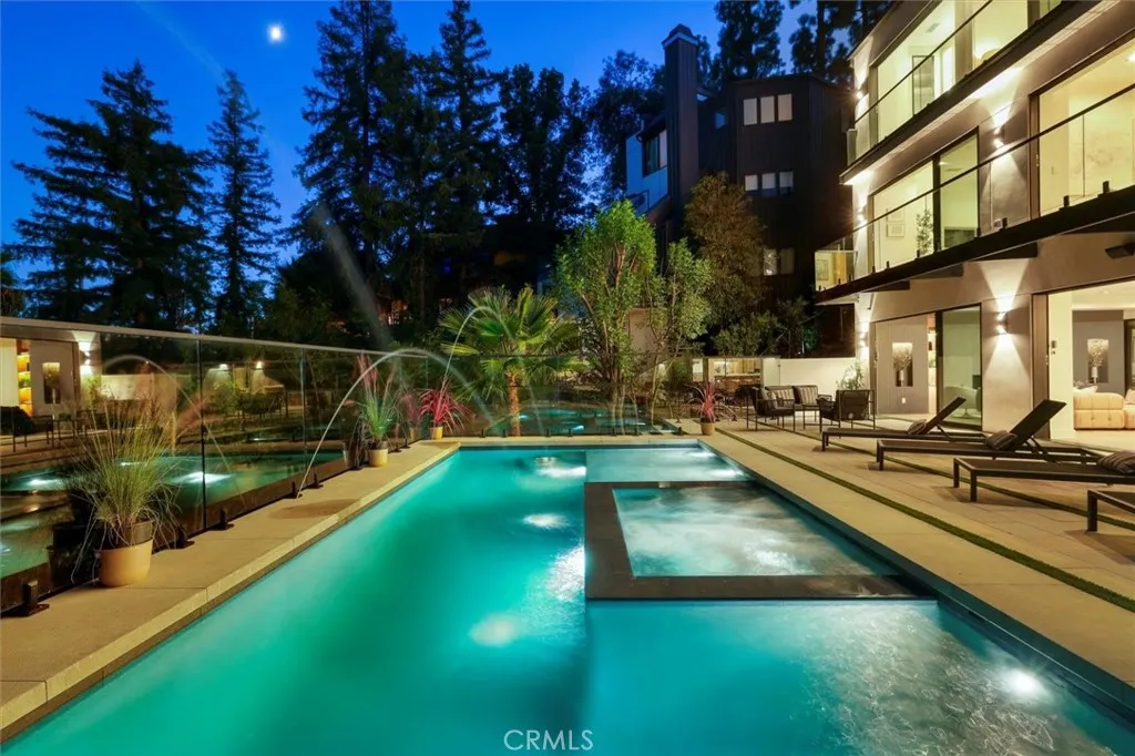 16800 Oak View, Encino, California 91436 home-pic-57