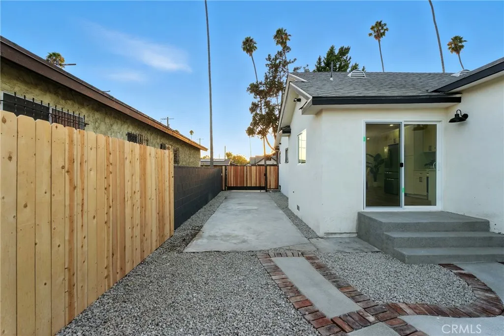 4340 2nd Avenue, Los Angeles, California 90008 home-pic-24