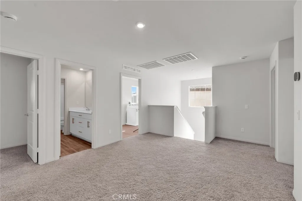 1744 Wisteria, San Jacinto, California 92583 home-pic-25