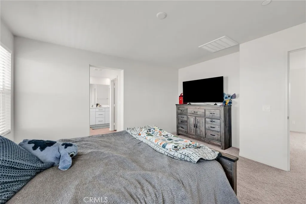 1744 Wisteria, San Jacinto, California 92583 home-pic-38