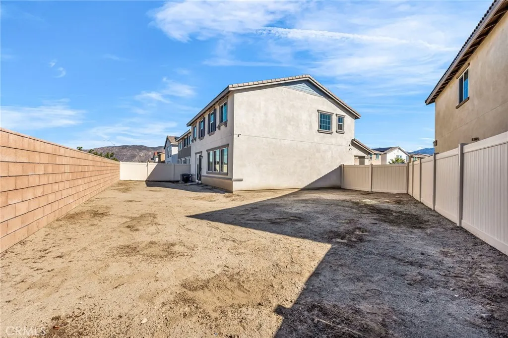 1744 Wisteria, San Jacinto, California 92583 home-pic-51