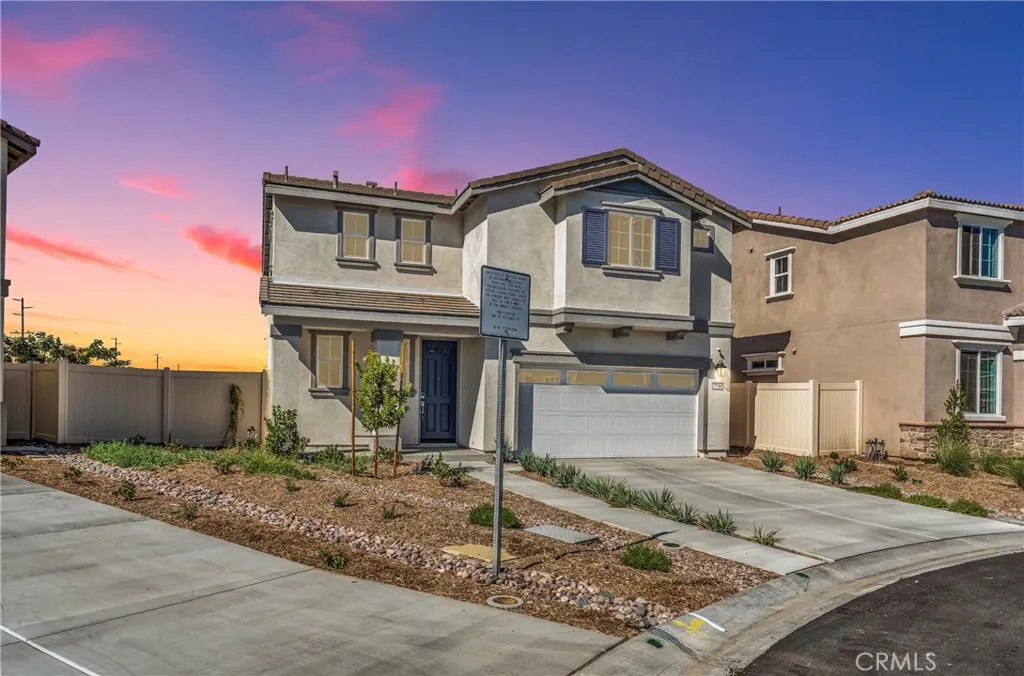 1744 Wisteria, San Jacinto, California 92583 home-pic-0