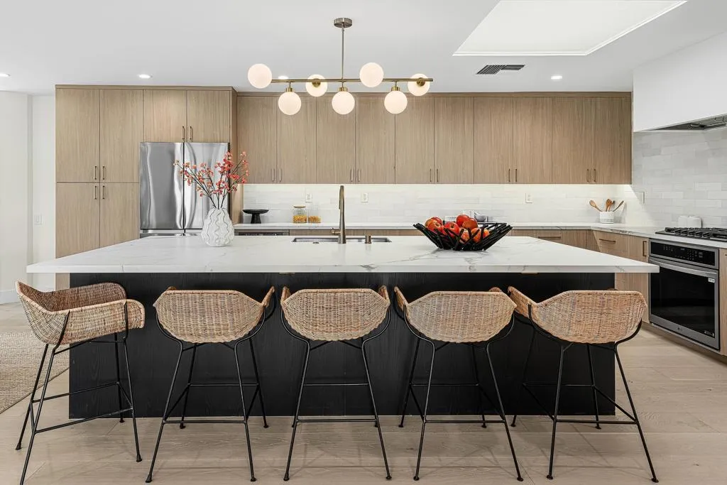 11 Sussex Court, Rancho Mirage, California 92270 home-pic-9