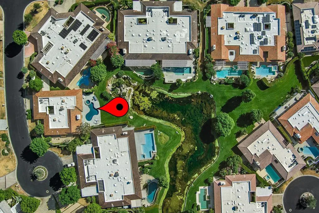 11 Sussex Court, Rancho Mirage, California 92270 home-pic-32