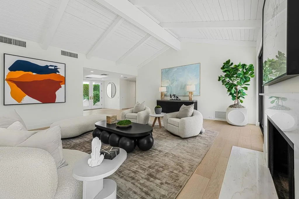 11 Sussex Court, Rancho Mirage, California 92270 home-pic-6