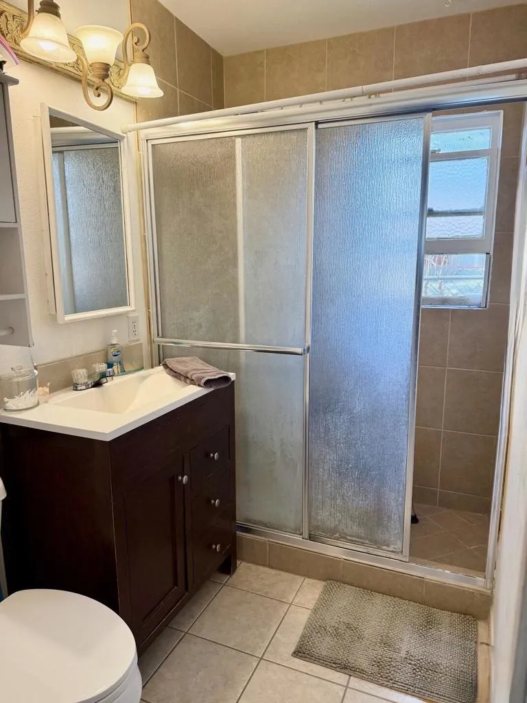 66425 Desert View Avenue, Desert Hot Springs, California 92240 home-pic-7