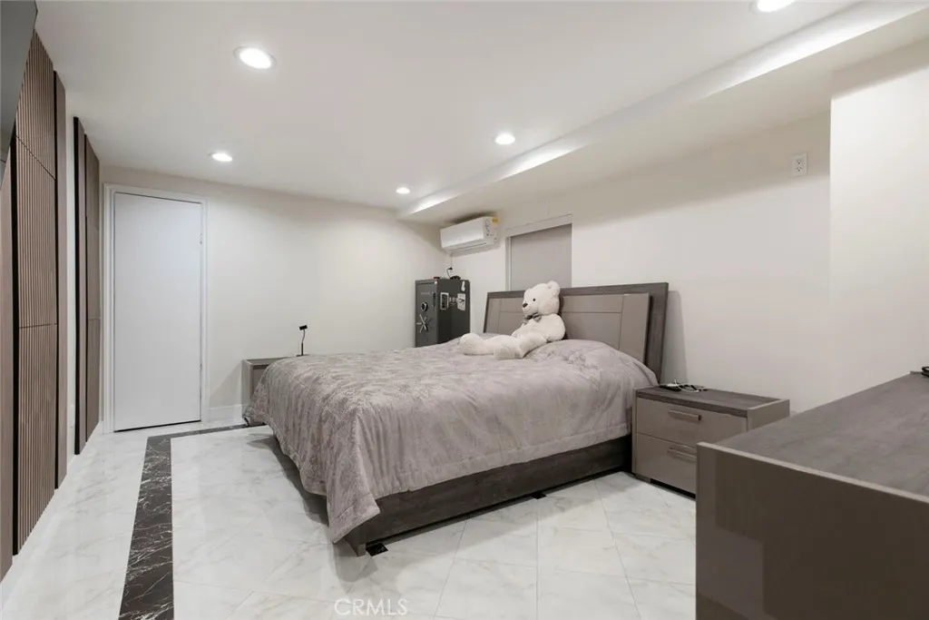 1456 Western Avenue, Glendale, California 91201 home-pic-72