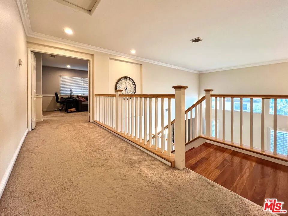 30514 Sorrento Place, Castaic, California 91384 home-pic-6