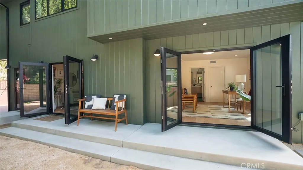 11911 Hartsook, Valley Village, California 91607 home-pic-72