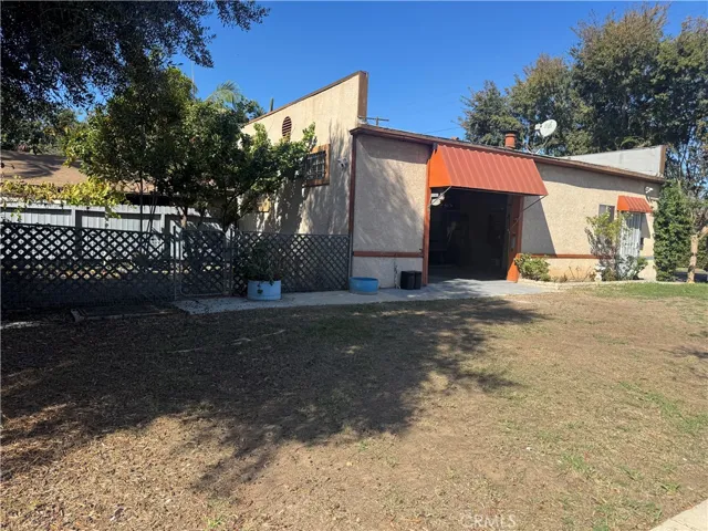 120 N Hathaway, Santa Ana, California 92701