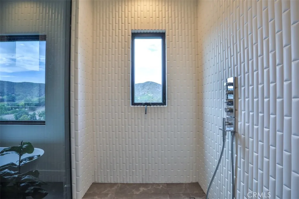 43698 De Luz, Temecula, California 92590 home-pic-37