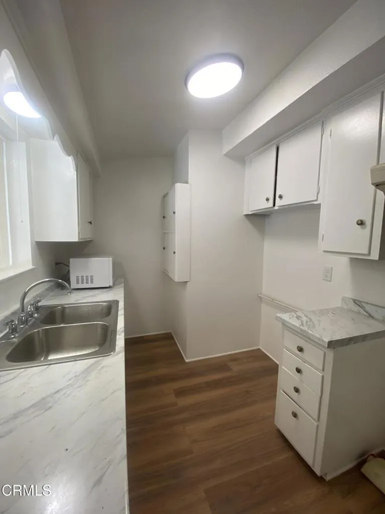 1308 Cedar Street, Santa Ana, California 92707 home-pic-11