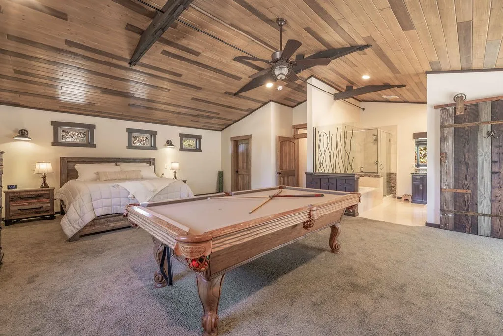 1605 Shenandoah Way, Big Bear City, California 92314 home-pic-19
