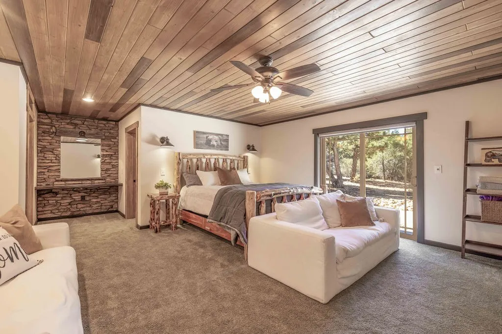 1605 Shenandoah Way, Big Bear City, California 92314 home-pic-23