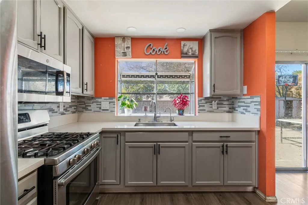 43653 Serenity Court, Lancaster, California 93535 home-pic-6