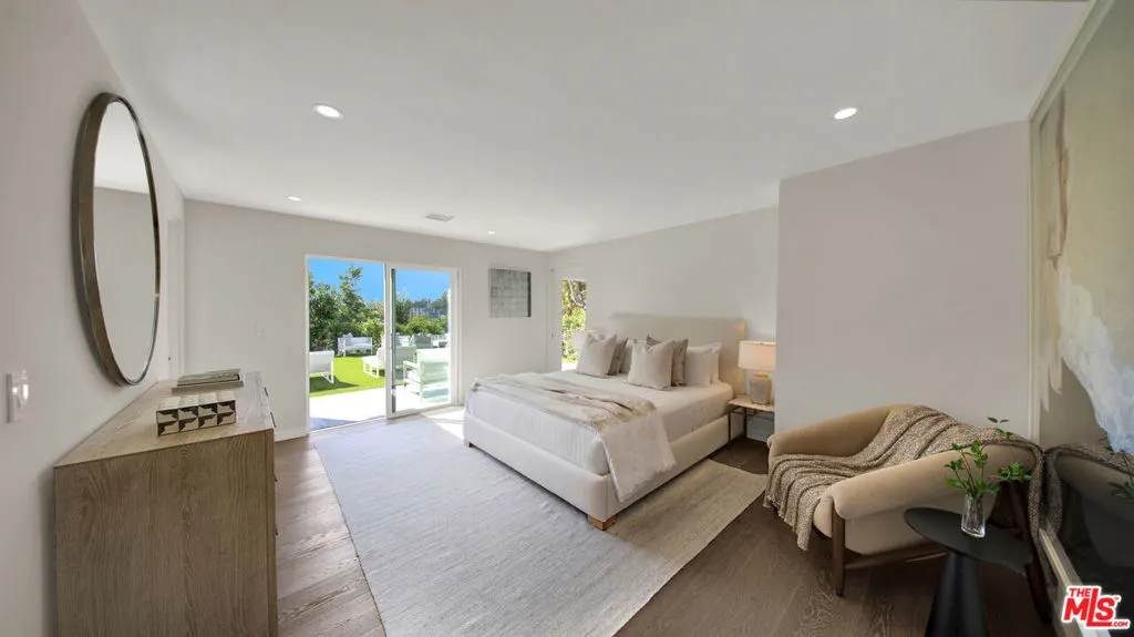 11601 Bellagio Road, Los Angeles, California 90049 home-pic-18