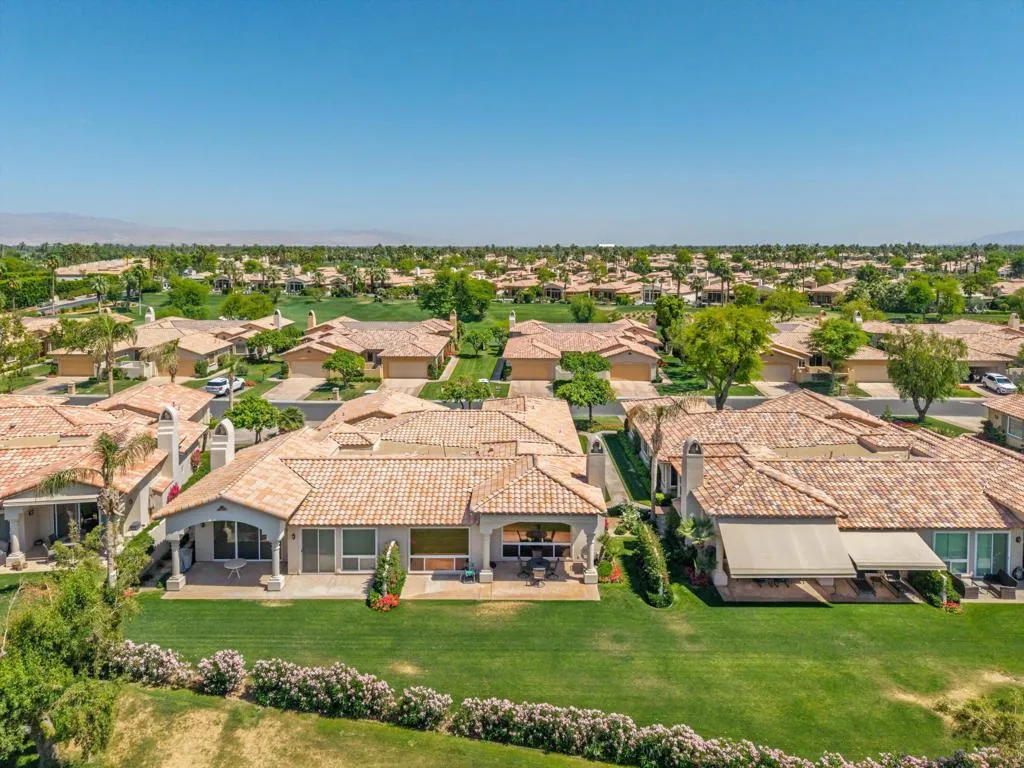 48205 Casita Drive, La Quinta, California 92253 home-pic-3