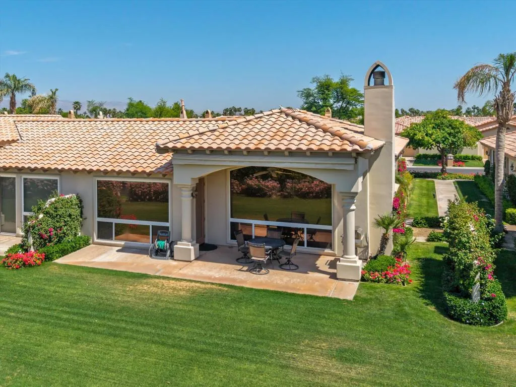 48205 Casita Drive, La Quinta, California 92253 home-pic-5