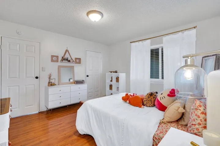 1062 Madison Avenue, Los Banos, California 93635