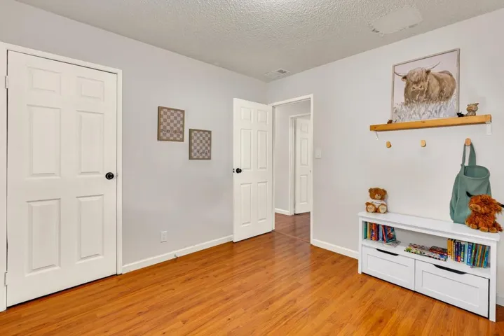 1062 Madison Avenue, Los Banos, California 93635