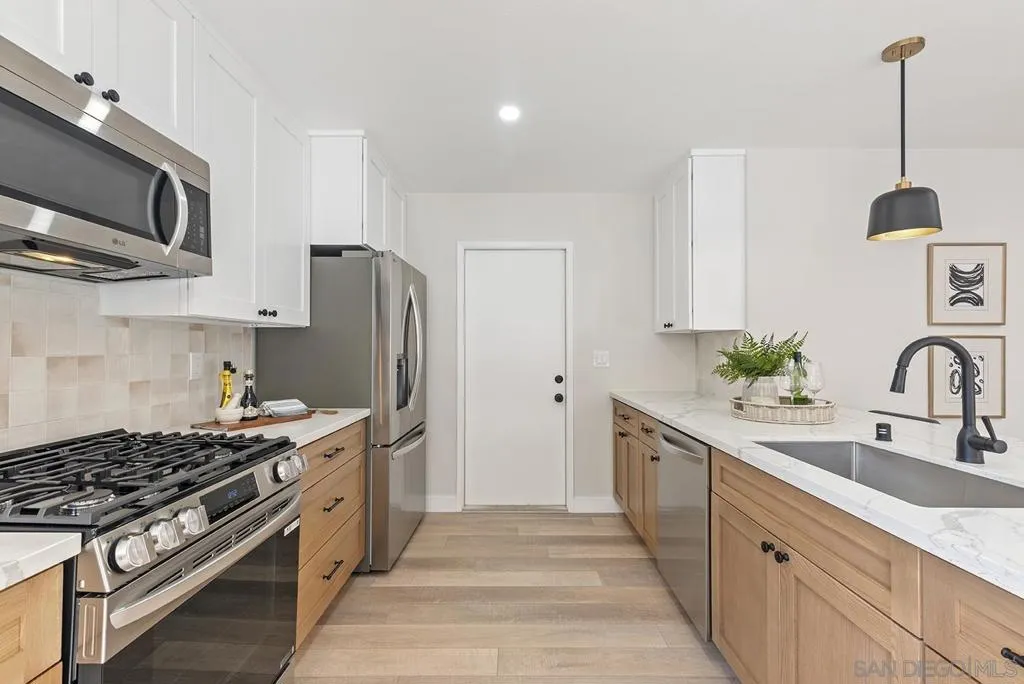 3635 Mount Abbey Ave, San Diego, California 92111 home-pic-27