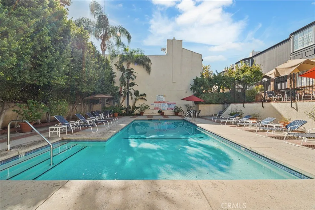 5440 Lindley 201, Encino, California 91316 home-pic-30