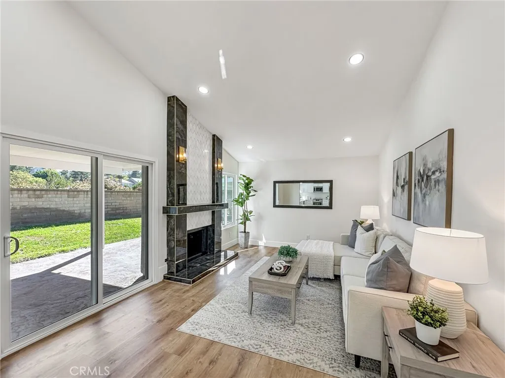 23516 Villena, Mission Viejo, California 92692 home-pic-7