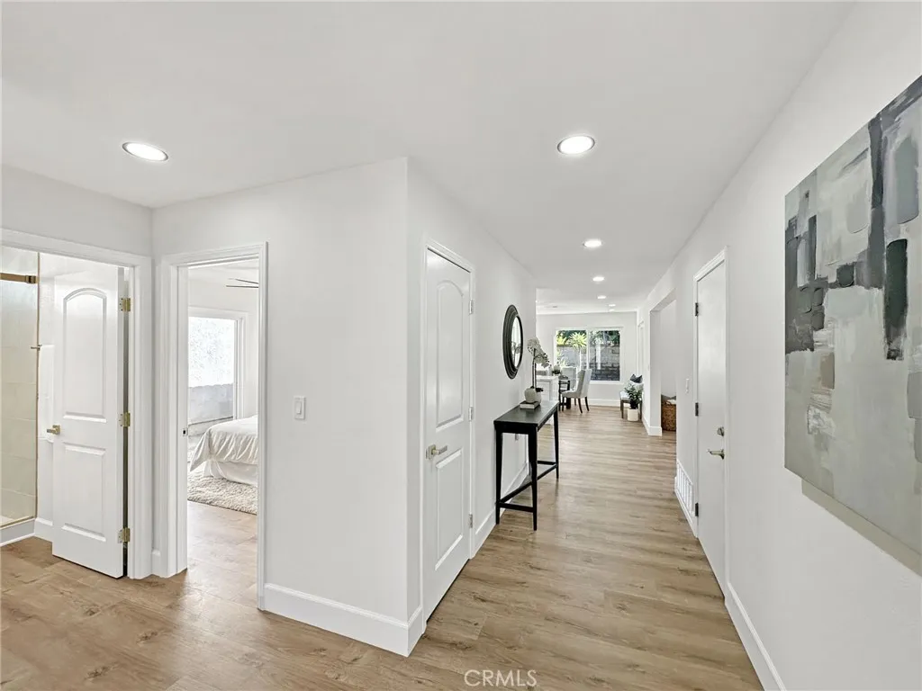 23516 Villena, Mission Viejo, California 92692 home-pic-2