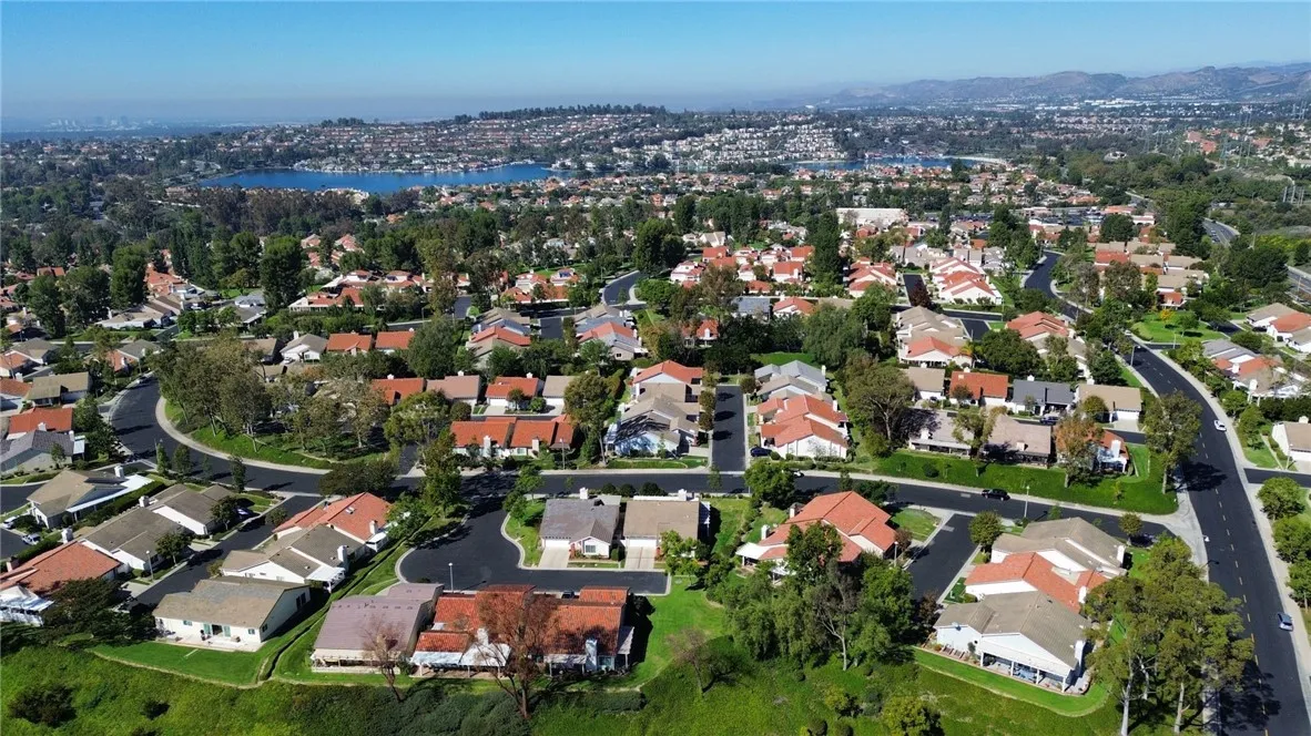 23516 Villena, Mission Viejo, California 92692 home-pic-26