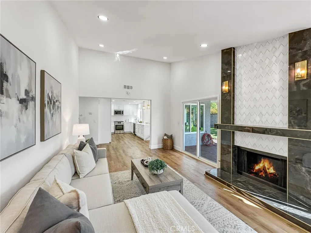 23516 Villena, Mission Viejo, California 92692 home-pic-9