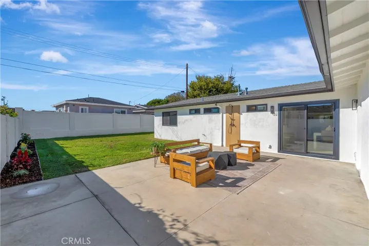 16761 Irby Lane, Huntington Beach, California 92647