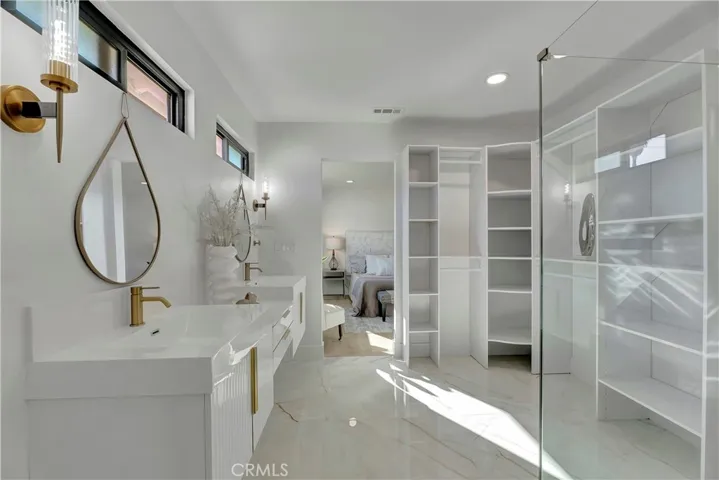 16761 Irby Lane, Huntington Beach, California 92647