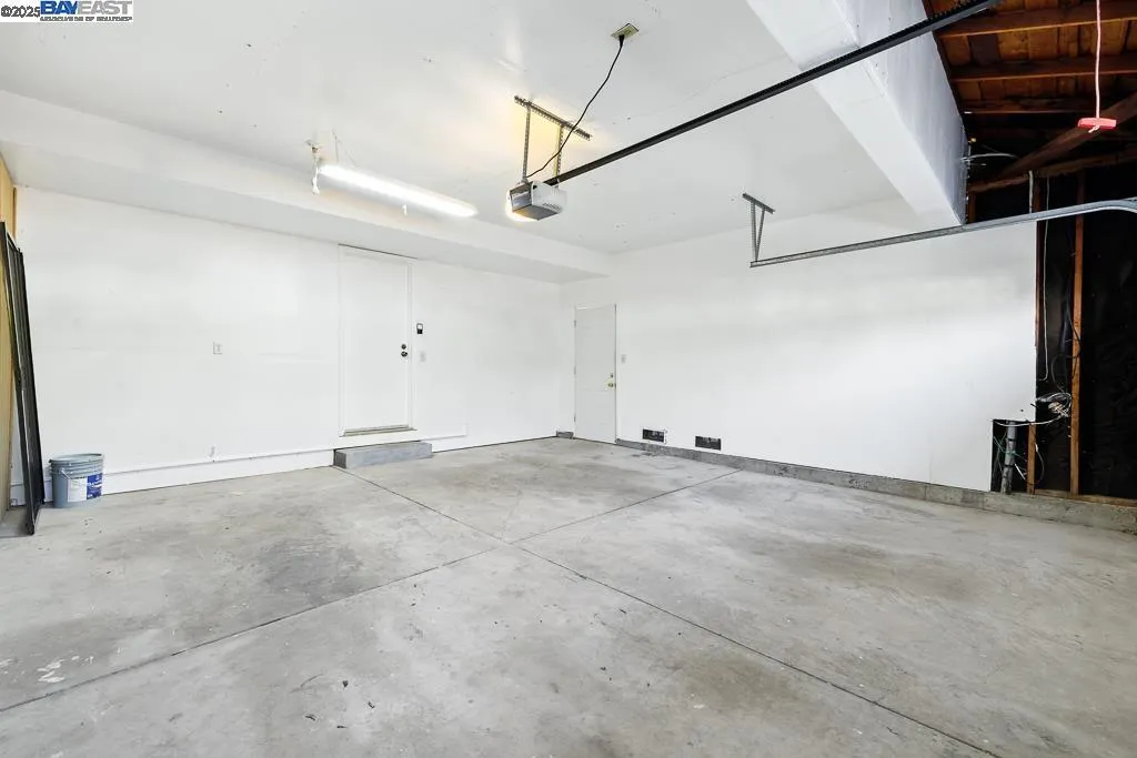 109 Oak Ct, Hercules, California 94547 home-pic-43