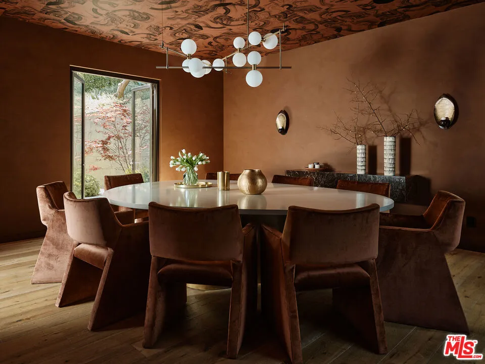 2442 Banyan Drive, Los Angeles, California 90049 home-pic-11