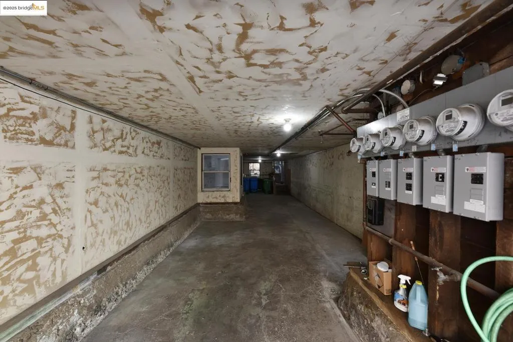 Left garage.