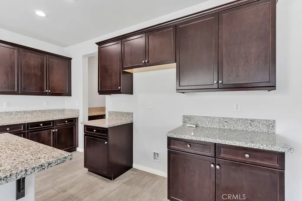 24038 Montecito, Wildomar, California 92595 home-pic-19