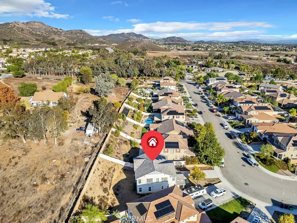 24038 Montecito, Wildomar, California 92595 home-pic-51