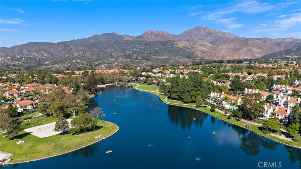 32 Via Contento, Rancho Santa Margarita, California 92688 home-pic-30