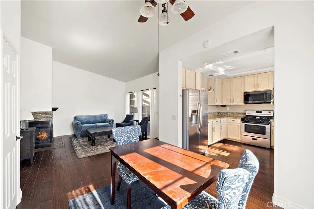 32 Via Contento, Rancho Santa Margarita, California 92688 home-pic-7