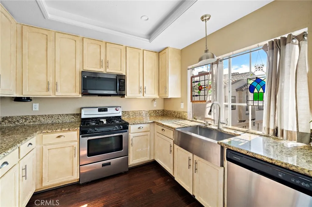 32 Via Contento, Rancho Santa Margarita, California 92688 home-pic-12