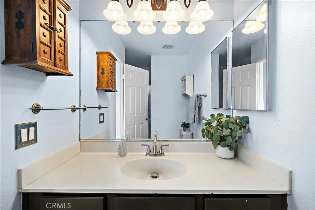 32 Via Contento, Rancho Santa Margarita, California 92688 home-pic-16