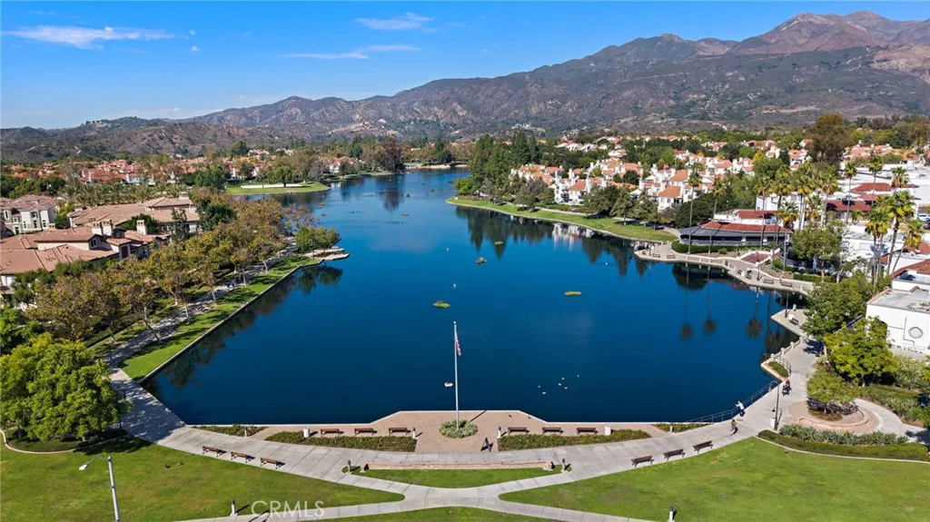 32 Via Contento, Rancho Santa Margarita, California 92688 home-pic-26
