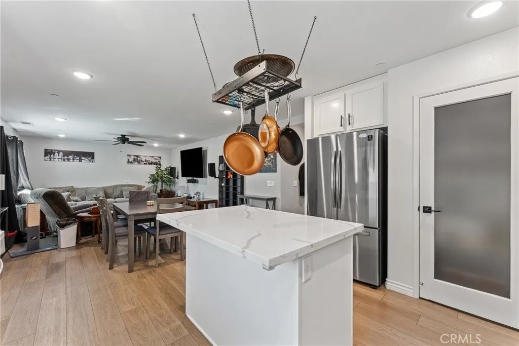 32921 Middlegate, Lake Elsinore, California 92530 home-pic-11