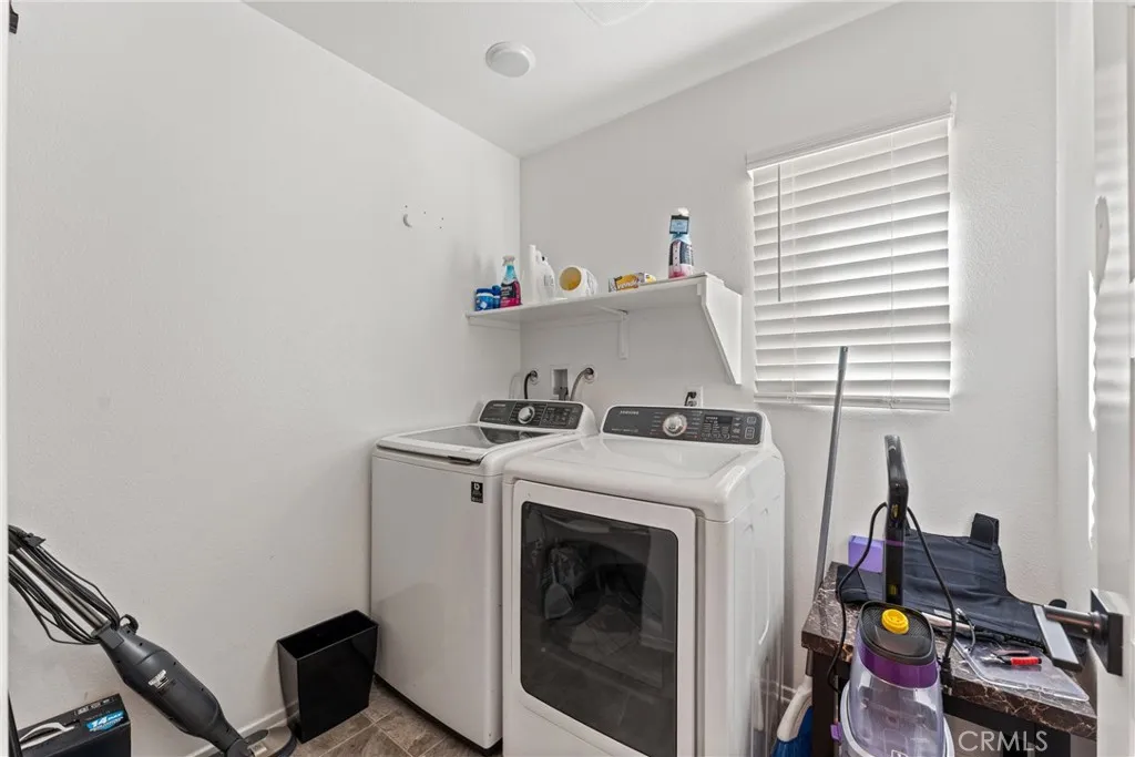 32921 Middlegate, Lake Elsinore, California 92530 home-pic-28