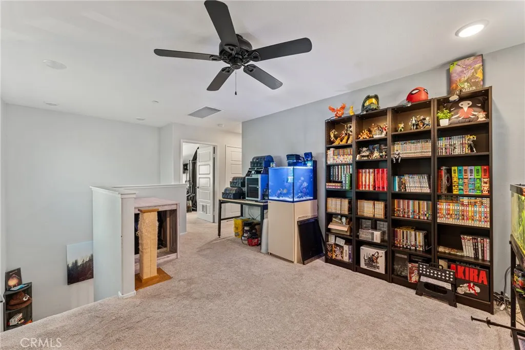 32921 Middlegate, Lake Elsinore, California 92530 home-pic-18