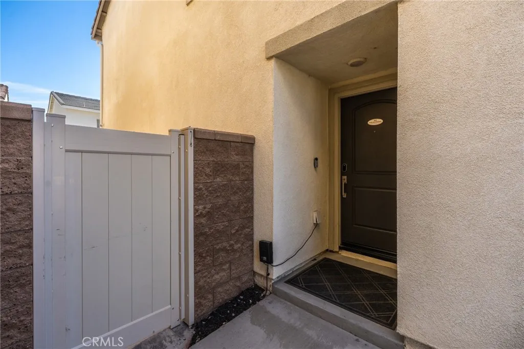 32921 Middlegate, Lake Elsinore, California 92530 home-pic-3