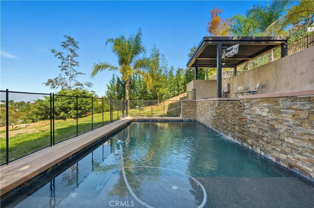 14001 Summit, Whittier, California 90602 home-pic-43