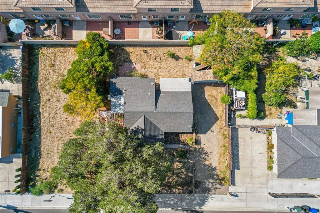 7918 Sierra, Fontana, California 92336 home-pic-23