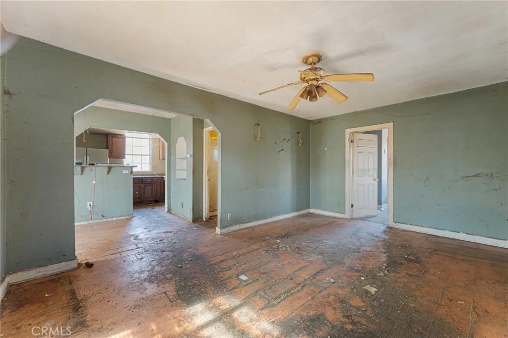7918 Sierra, Fontana, California 92336 home-pic-8
