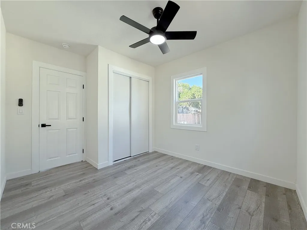 923 E 98th Street, Los Angeles, California 90002 home-pic-16